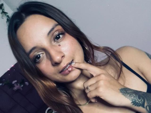 SaarahJones - Live porn &amp; sex cam - 29606906
