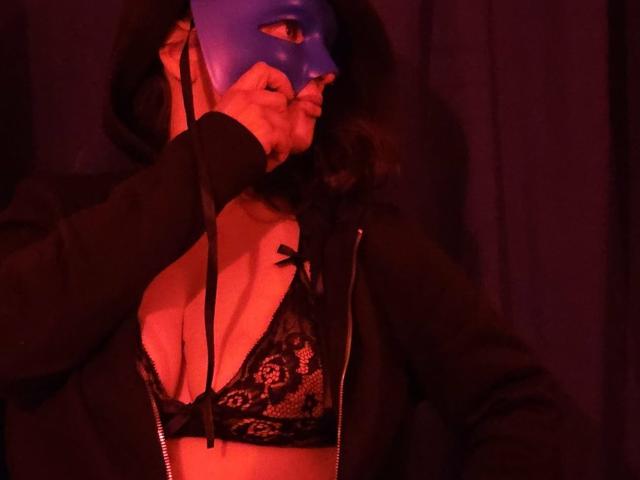 MiaWowx - Live porn &amp; sex cam - 29607452