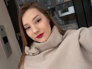 Xem hồ sơ đầy đủ của ChloeKole