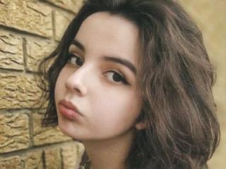 Ver la ficha detallada de SabrinaMia