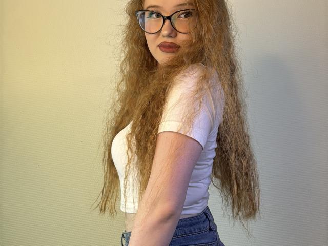TaylorBersaw - Live porn &amp; sex cam - 29615285