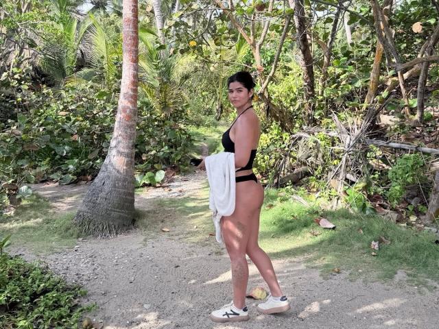 ScarlletZhen - Live porn &amp; sex cam - 29615357