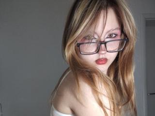 Xem hồ sơ đầy đủ của ShainaBallensky