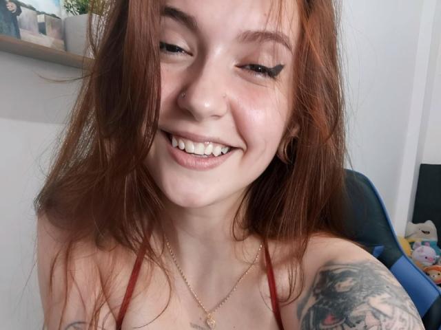 AliciaBach - Live porn &amp; sex cam - 29622722
