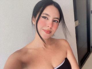 EimmyPark's Model Profile