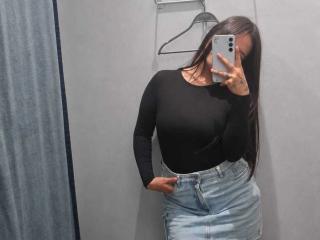Xem hồ sơ đầy đủ của SophiaXoxo