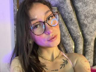 Xem hồ sơ đầy đủ của MaddyCarina