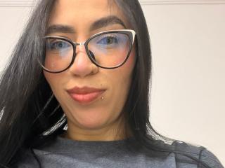 Ver la ficha detallada de CamilleJuicyHot