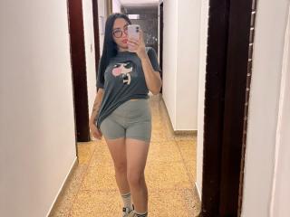 CamilleJuicyHot's Model Profile
