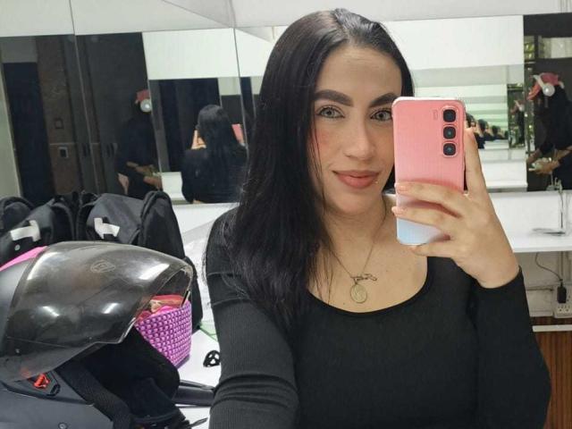 CamilleJuicyHot - Live porn &amp; sex cam - 29628533