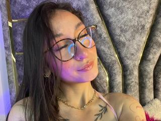 MaddyCarina's Model Profile