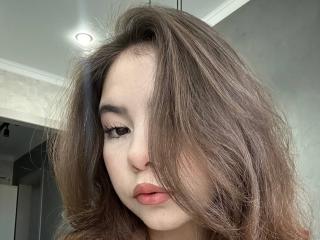 Xem hồ sơ đầy đủ của EmeraldCrivaro