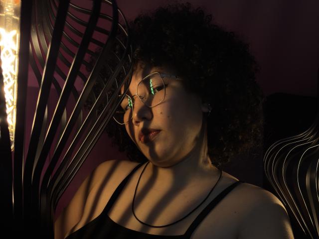 AngelWintour - Élő pornó és szexkamera - 29629514