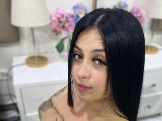 Xem hồ sơ đầy đủ của AnnyBentleii