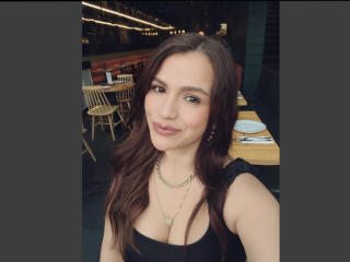 CameronViviane's Model Profile