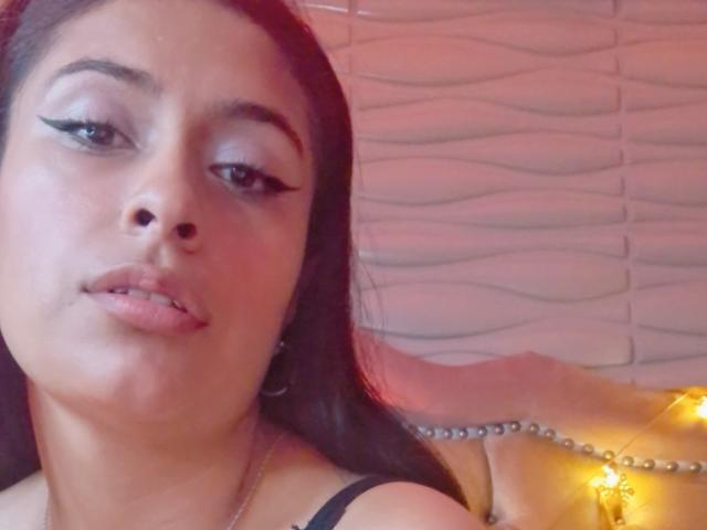 RoxanneHan - Live porn &amp; sex cam - 29639480