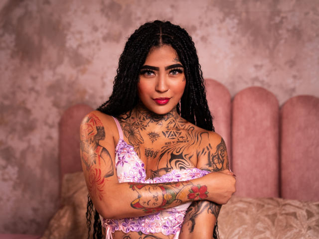 EmilieLake - Live porn &amp; sex cam - 29642846