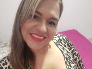 Ver la ficha detallada de AngelaBrowm