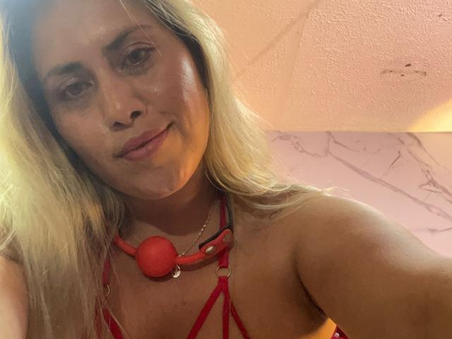AlejaBlonde - Live porn &amp; sex cam - 29648357