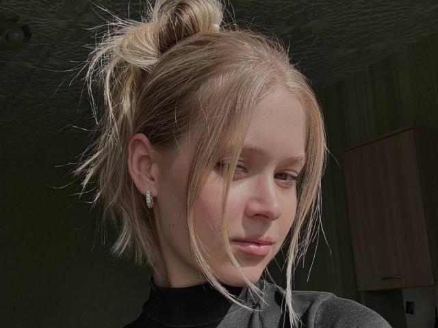 LillianaWhang - Live porn &amp; sex cam - 29650952