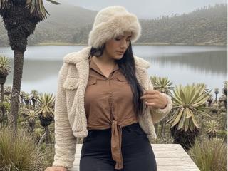 AlaraKey's Model Profile