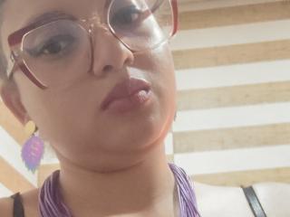 VioletaSwitch's Model Profile