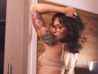 IsabellaArias's Model Profile