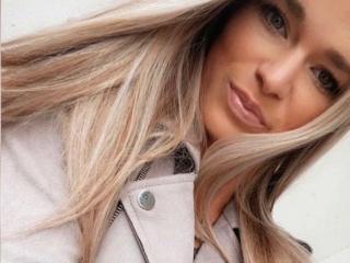 Vinique99-hot's Model Profile
