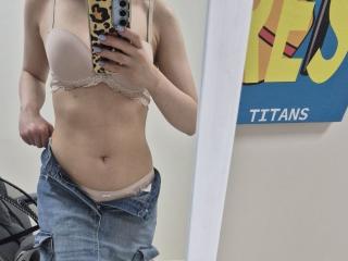 JoannaSia's Model Profile
