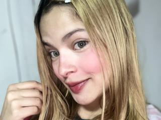 ShantalSummer's Model Profile