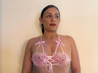 CamilleRiver's Model Profile