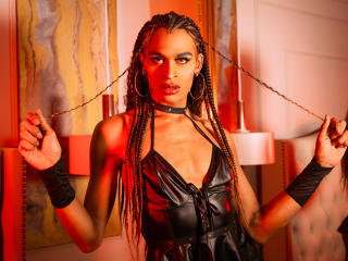 RosaliaMonteiro's Model Profile