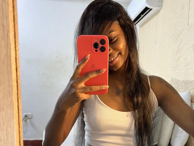 ShakiraThomps - Live porn &amp; sex cam - 29662664