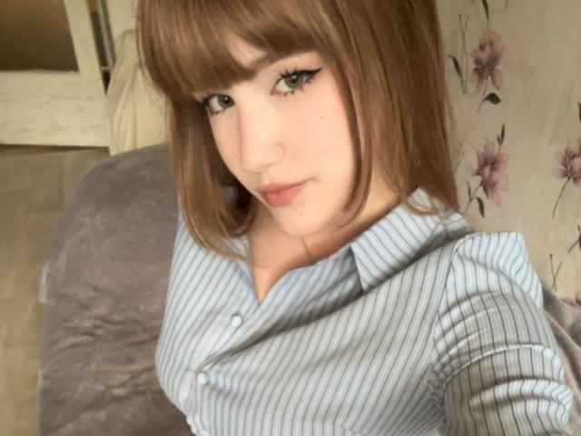 CorinaMakinster - Live sex cam - 29672333