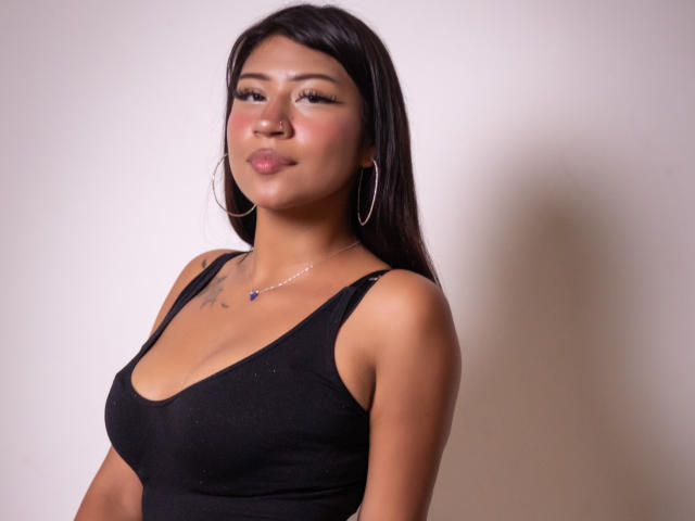 BonnieBond - Live porno og sexkamera - 29673548