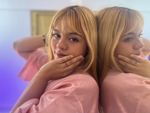 EimmyRodriguez - Live porn &amp; sex cam - 29679608