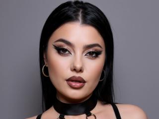 Ver la ficha detallada de MelissaGlow