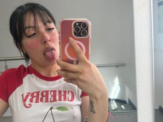 Ver la ficha detallada de ValerieNoiir