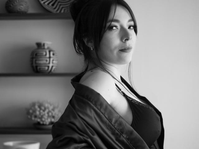 TaniaSandersX - Live porn &amp; sex cam - 29692892