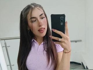 Ver la ficha detallada de EmiilyVelvet