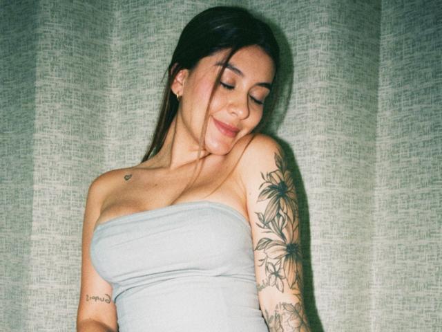 ThaliaAres - Live porn &amp; sex cam - 29700905