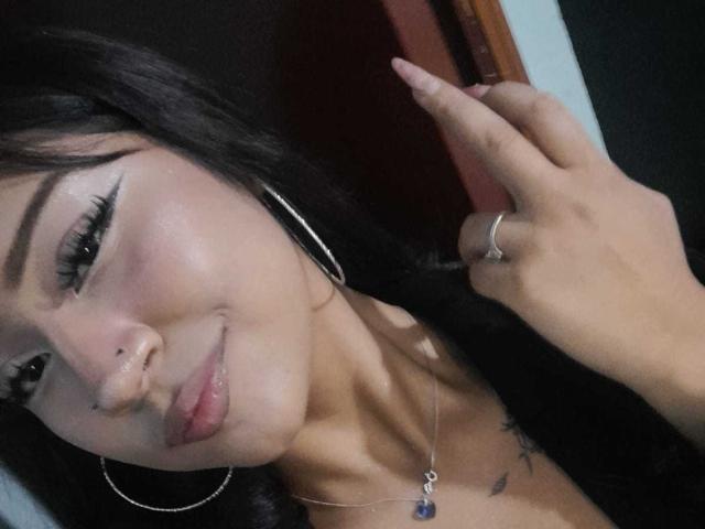 BonnieBodn - Live porn &amp; sex cam - 29702336