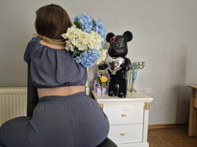 Meeranda - Live porn &amp; sex cam - 29705447