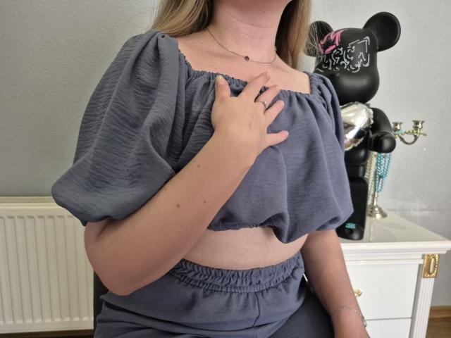 Meeranda - Live porn &amp; sex cam - 29705456