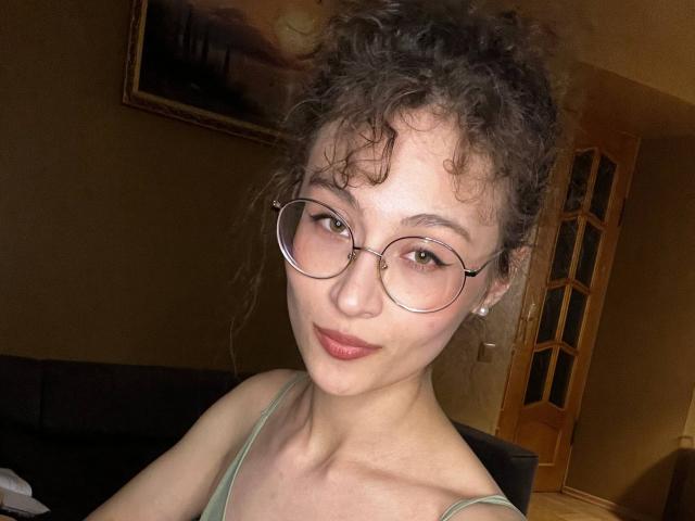 AlyceErway - Live porn &amp; sex cam - 29710217