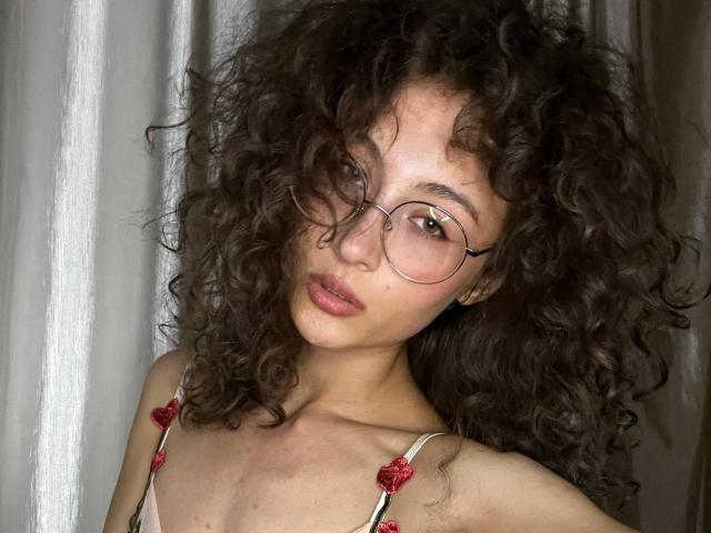 AlyceErway - Live porn &amp; sex cam - 29710253