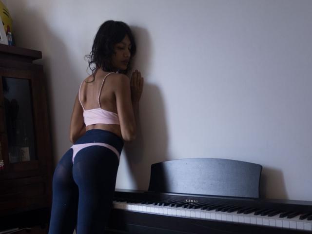 AliceFirek - Live porn &amp; sex cam - 29710388