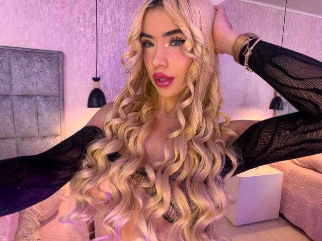 ChristieGarci - Live sex cam - 29710952