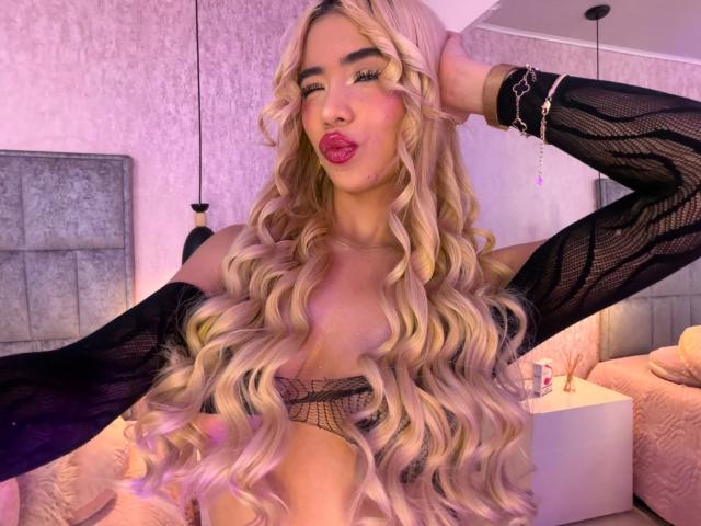 ChristieGarci - Live sex cam - 29710958