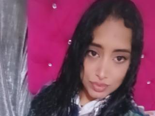 См. подробные сведения о модели MariaCatalina